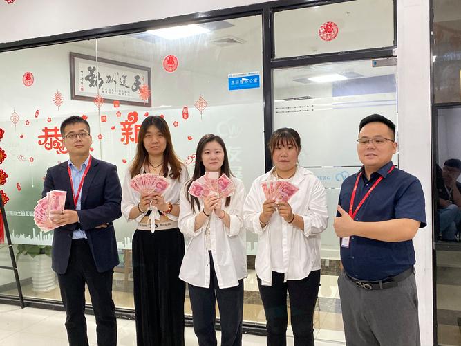 技術開發與會議展覽 驅動計算機軟件及輔助設備行業創新發展的雙引擎